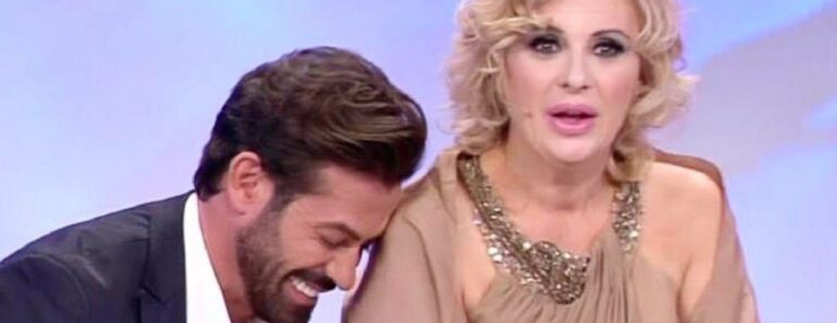 “Bei soldi”. Tina Cipollari e Gianni Sperti, quanto guadagnano a UeD: “Non vi scandalizzate”