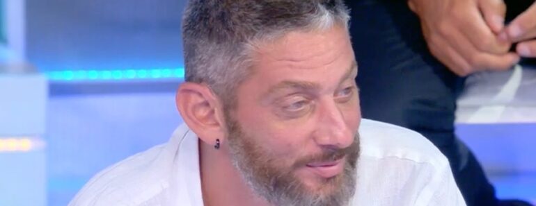 “Abbiamo visto tutto”. Edoardo Tavassi, scoppia il caso durante la finale dell’Isola dei Famosi